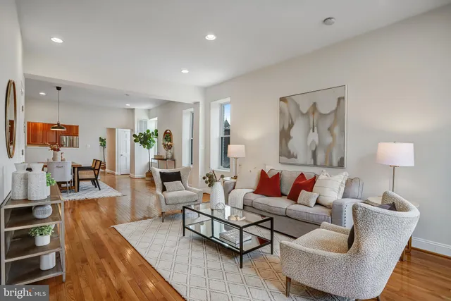 $800,000 | 15 Todd Place Northeast, Washington, DC 20002