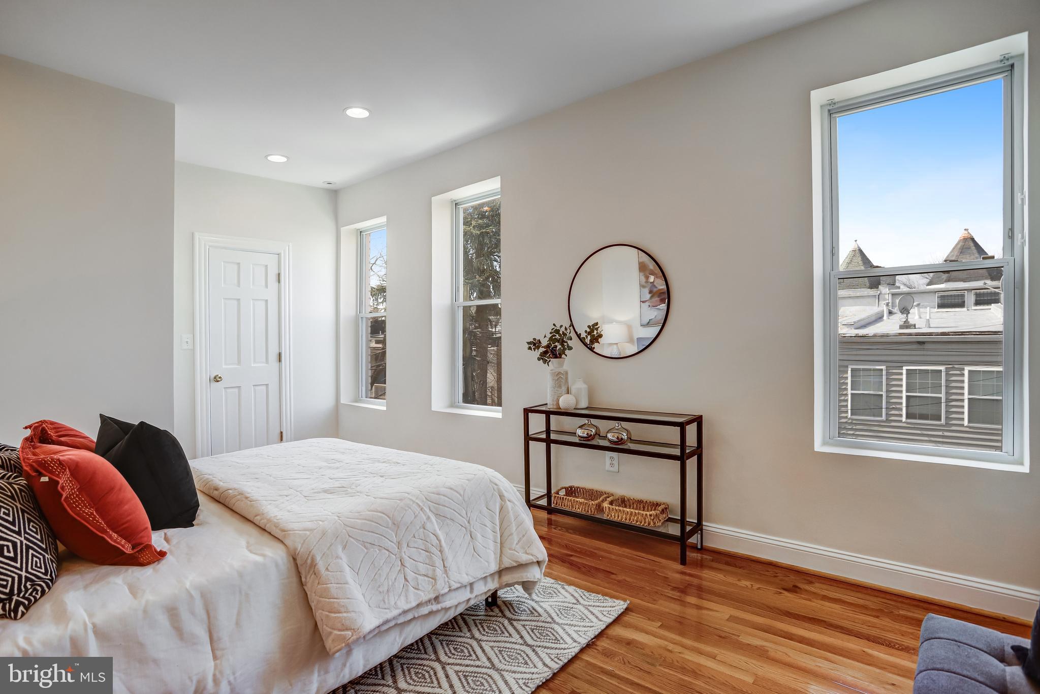15 Todd Place Northeast Washington, DC 20002 - Photo 20 of 52 Lots of Windows & Natural Light