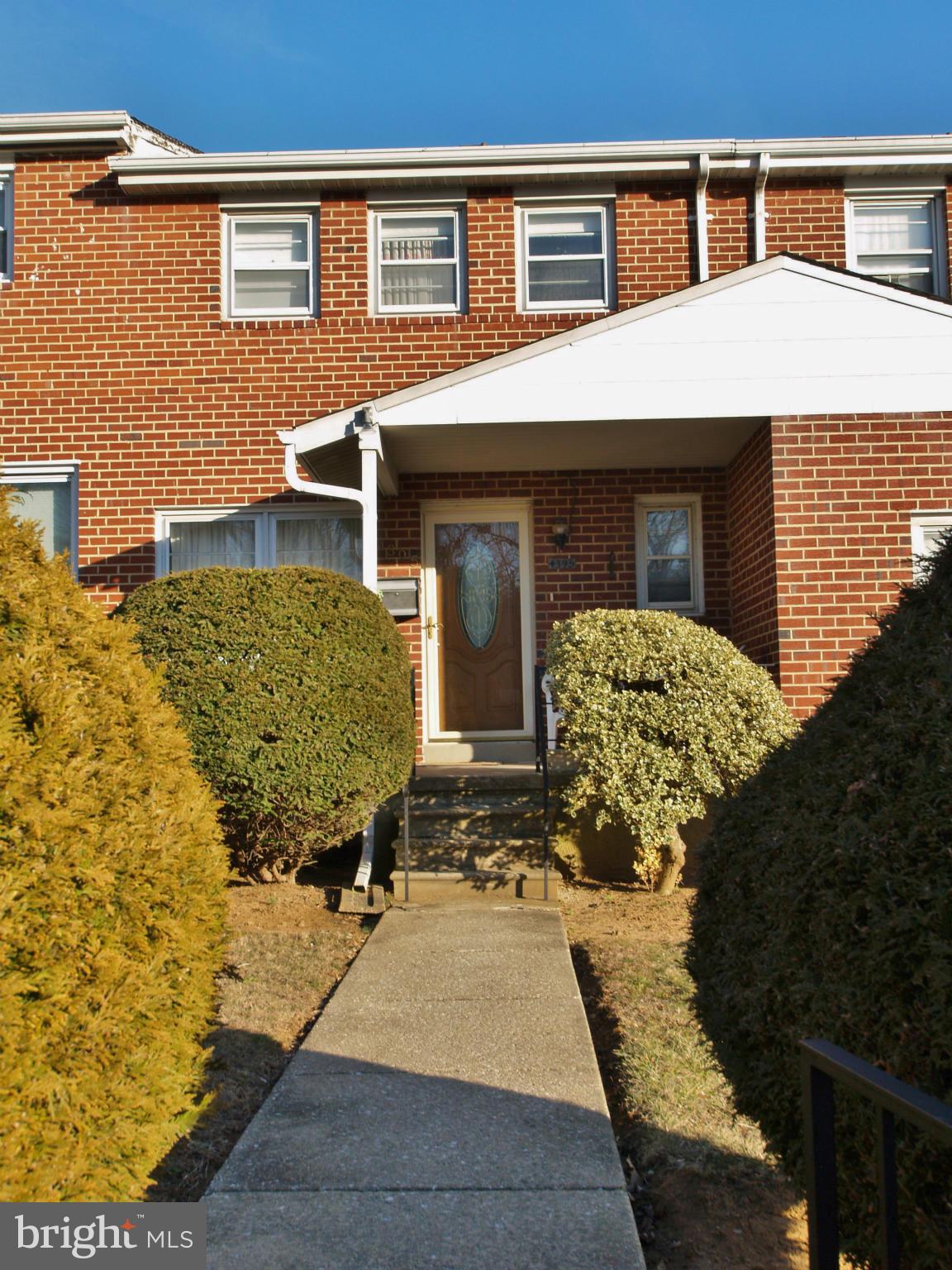 4395 Crest Heights Road Baltimore, MD 21215 - Photo 2 of 26 Exterior (Front)