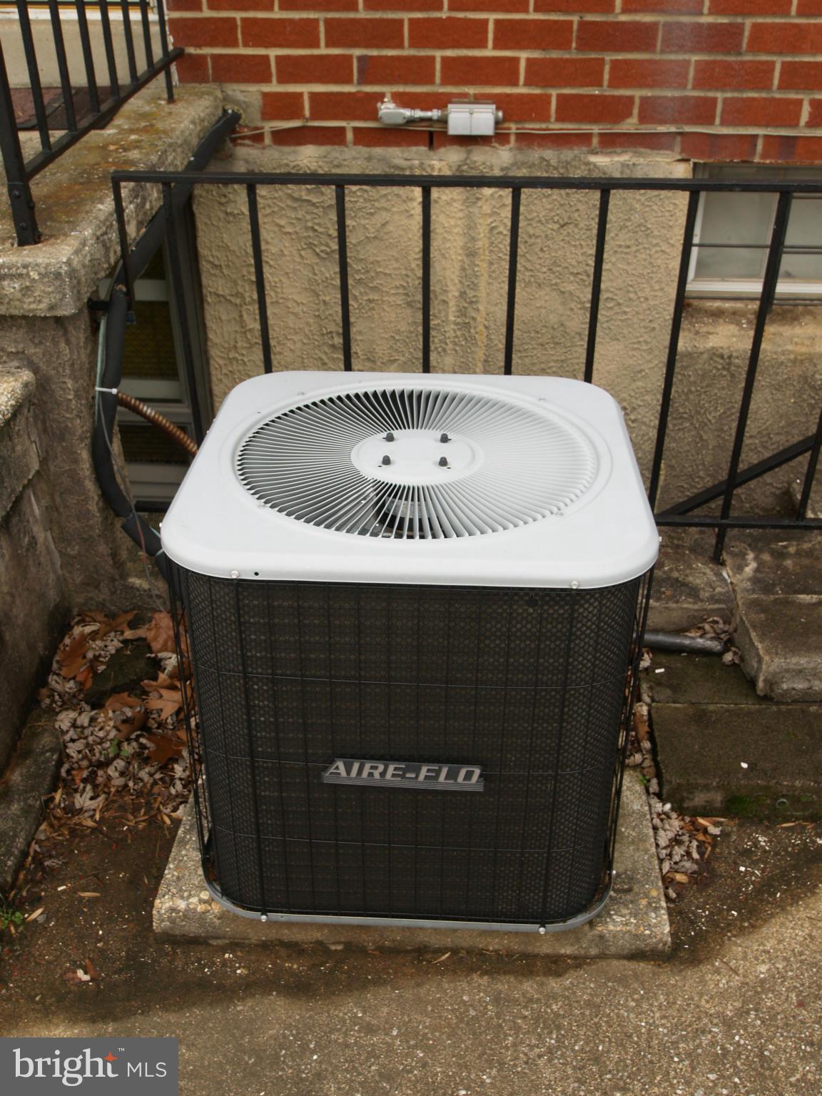 4395 Crest Heights Road Baltimore, MD 21215 - Photo 24 of 26 Newer Compressor