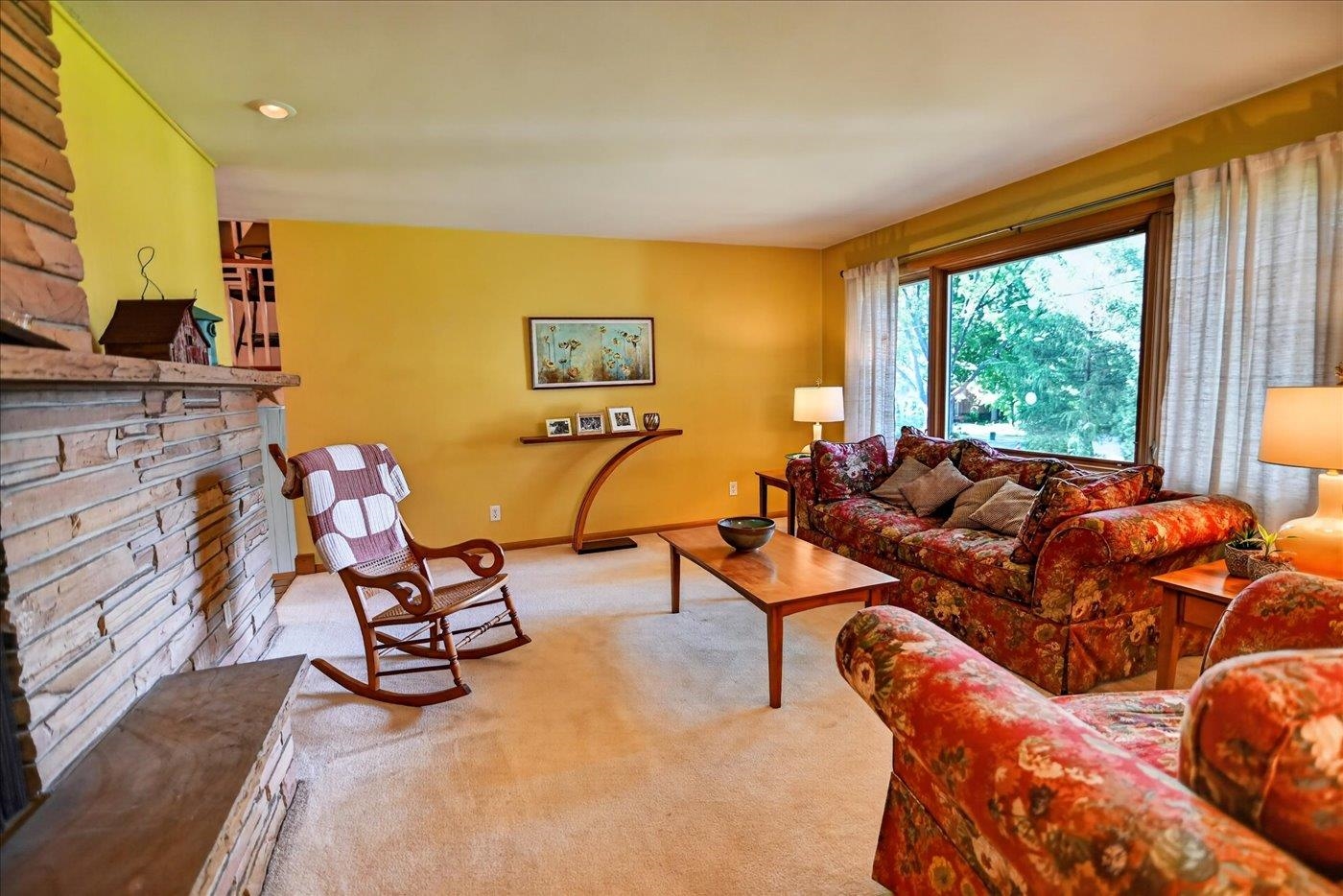 11 Fuller Drive Madison, WI 53704 - Photo 6 of 74