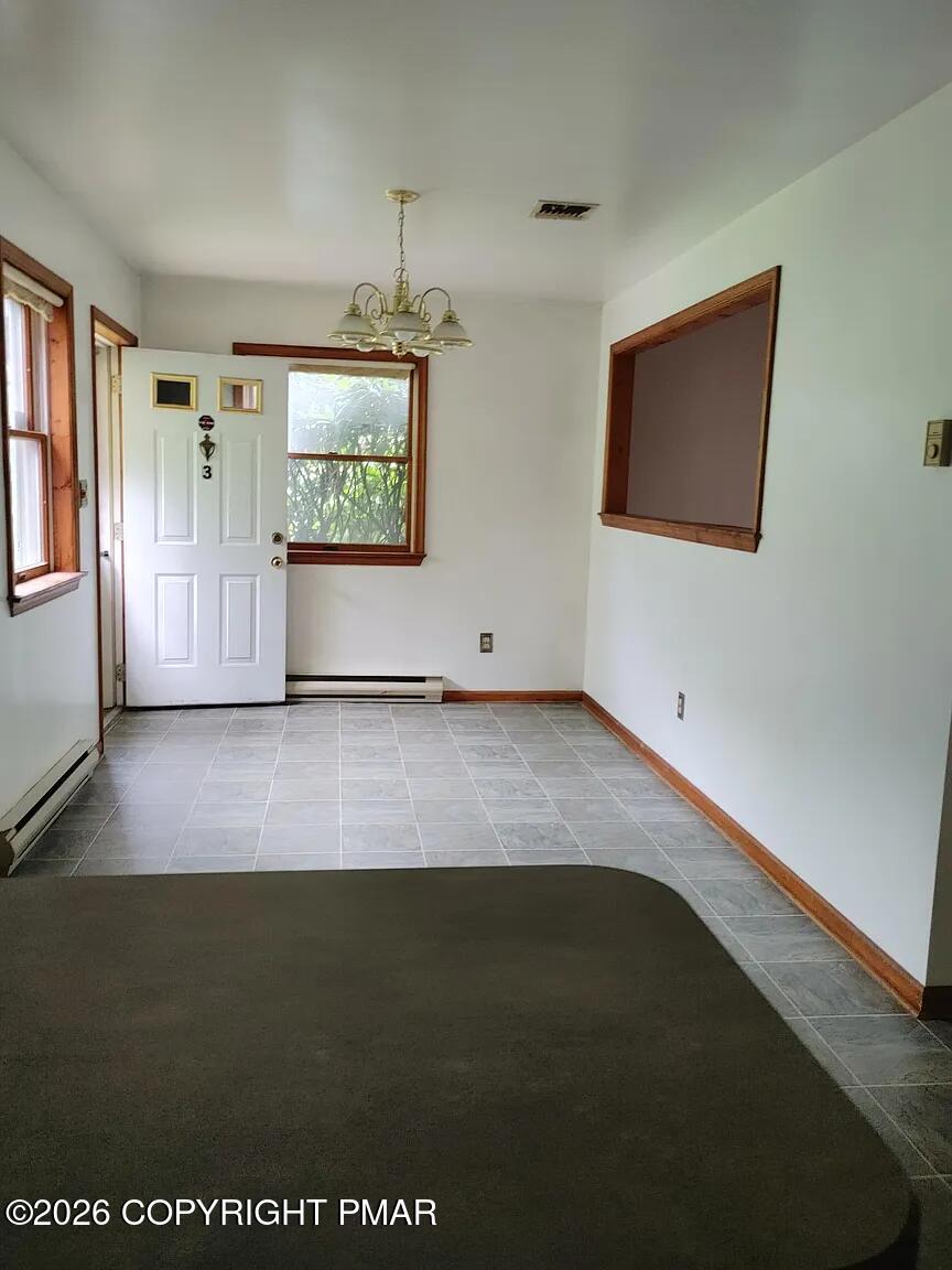 165 Old Stagecoach Road, Unit 3 Gilbert, PA 18331 - Photo 12 of 20