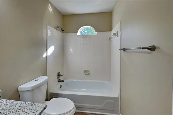 $2,400 | 4220 East Meadow Drive, Duluth, GA 30096