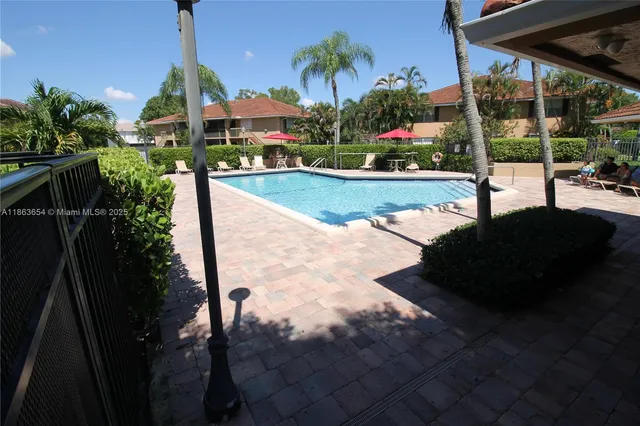 $259,000 | 721 Northwest 103rd Terrace, Unit 202, Pembroke Pines, FL 33026
