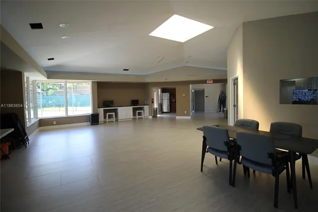 $259,000 | 721 Northwest 103rd Terrace, Unit 202, Pembroke Pines, FL 33026