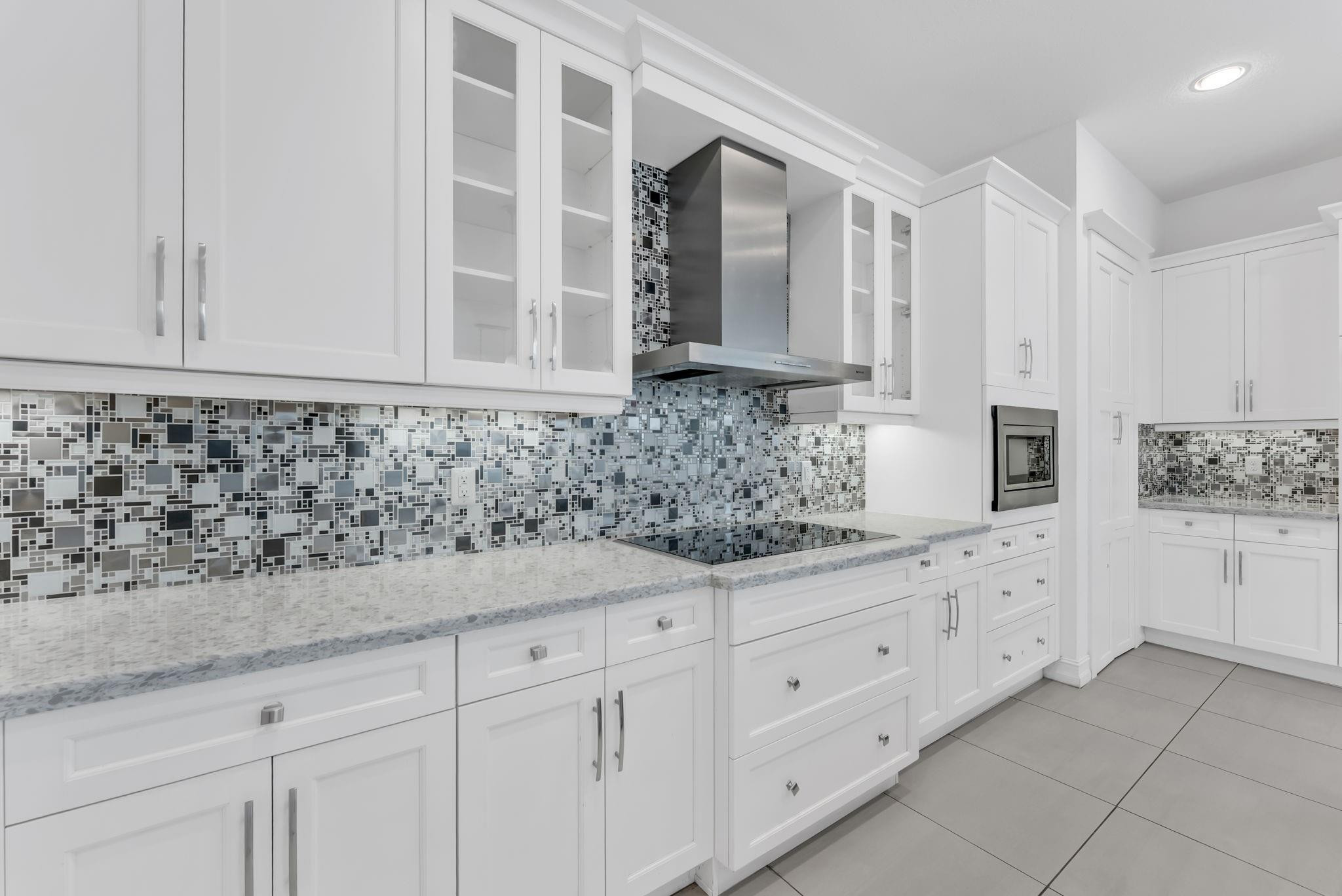 1286 Southwest 113th Way Pembroke Pines, FL 33025 - Photo 8 of 42 Photo 8