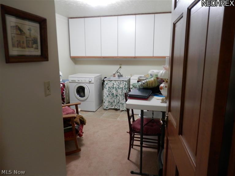 359 West Marshall Road McDonald, OH 44437 - Photo 11 of 20 First floor laundry room
