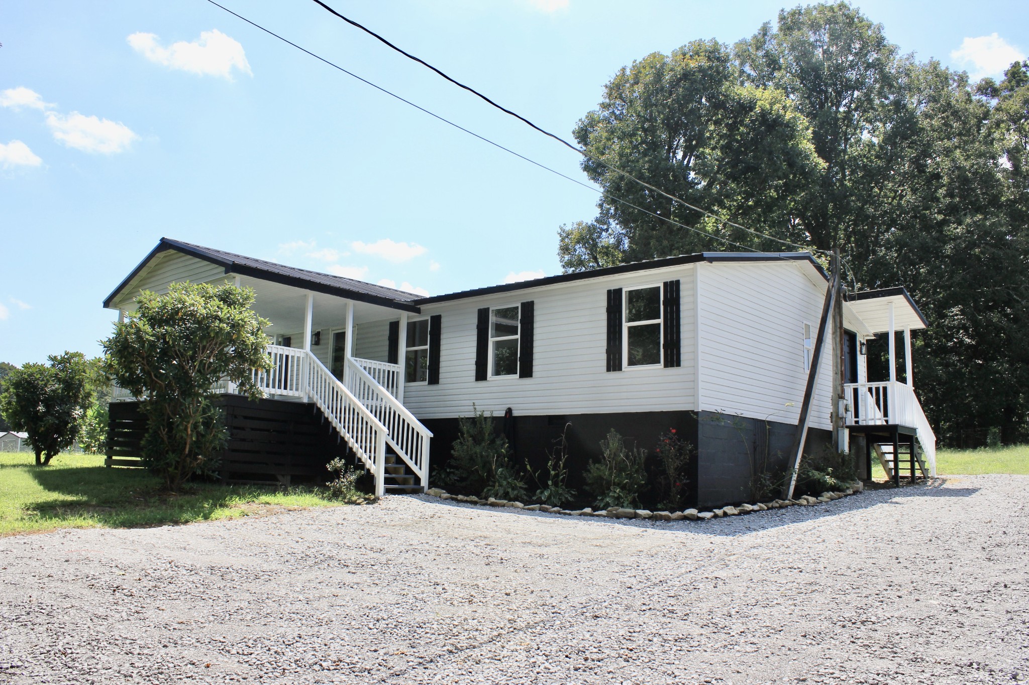 2745 Summerfield Road Monteagle, TN 37356 - Photo 3 of 40 Gallery Image 3