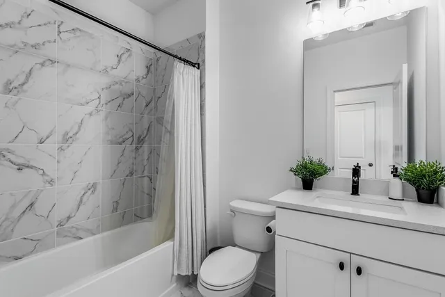 a close view of a washer and dryer