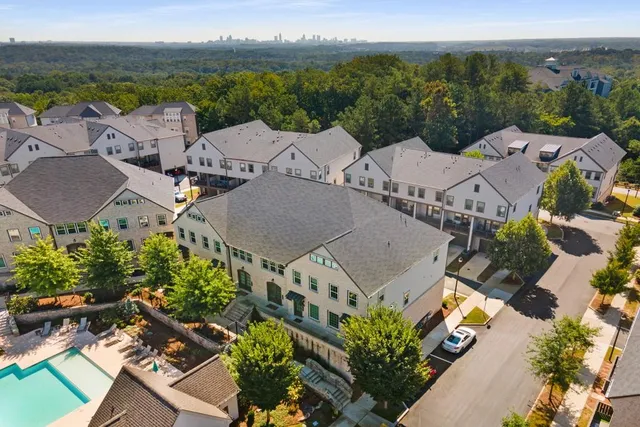 $475,000 | 2519 Figaro Drive, Unit 212, Atlanta, GA 30339