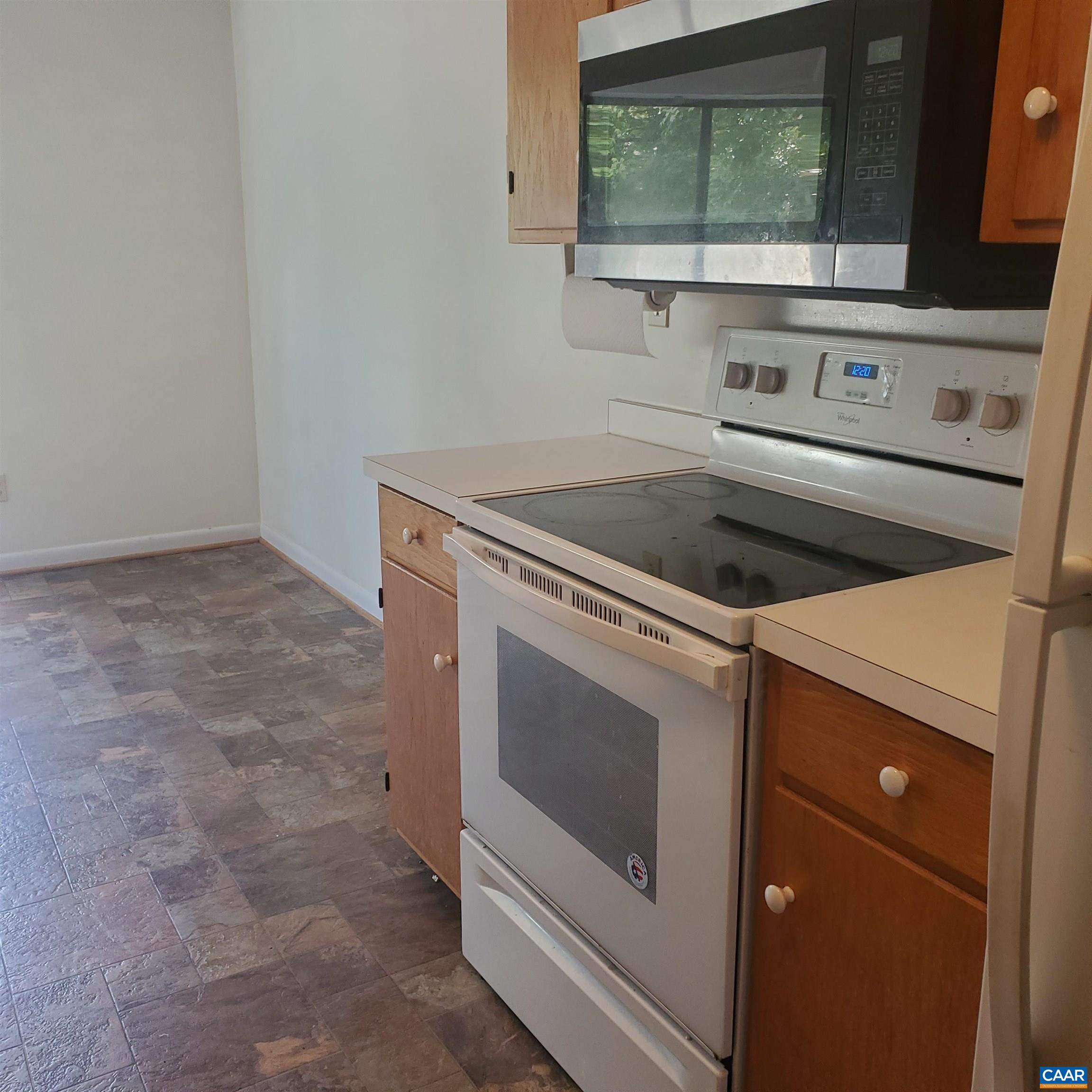 1217 Chatham Ridge Charlottesville, VA 22901 - Photo 3 of 13