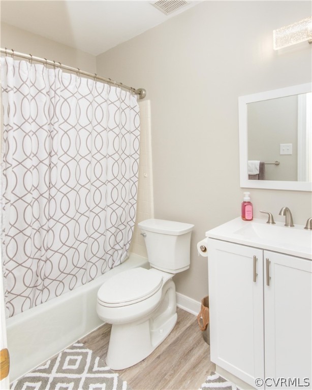 14010 Fiddlers Ridge Road Midlothian, VA 23112 - Photo 25 of 36 a white toilet sitting next to a bathroom sink