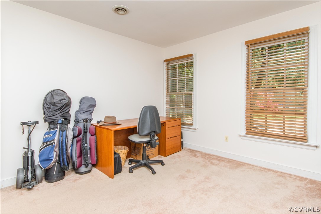 14010 Fiddlers Ridge Road Midlothian, VA 23112 - Photo 29 of 36 a view of a room with gym equipment