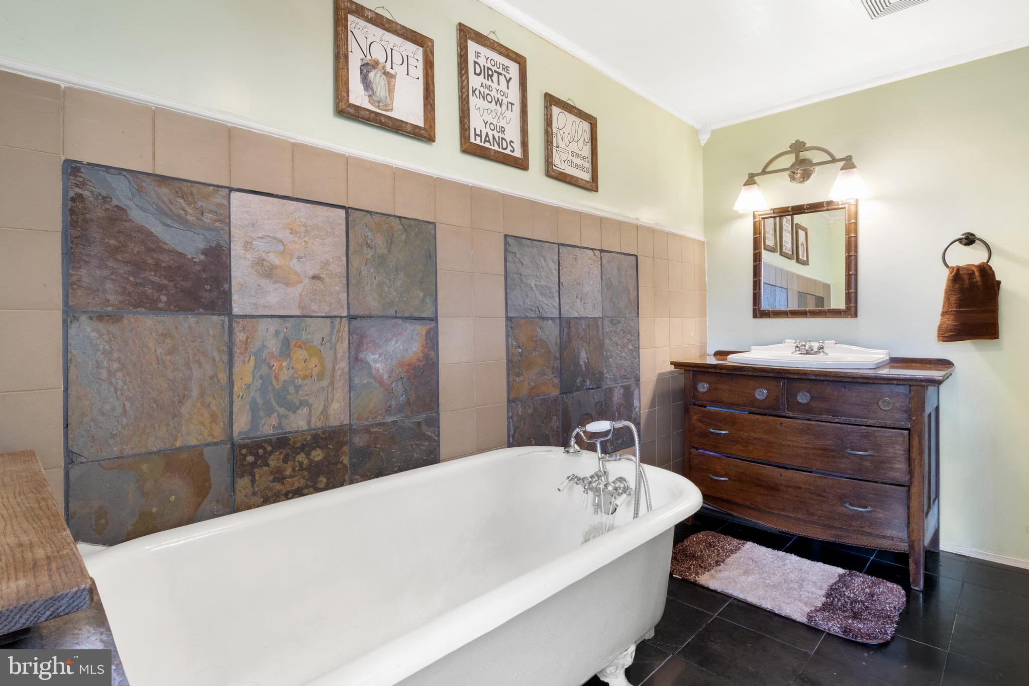 3103 Druck Valley Road York, PA 17406 - Photo 16 of 47 Gallery Image 16