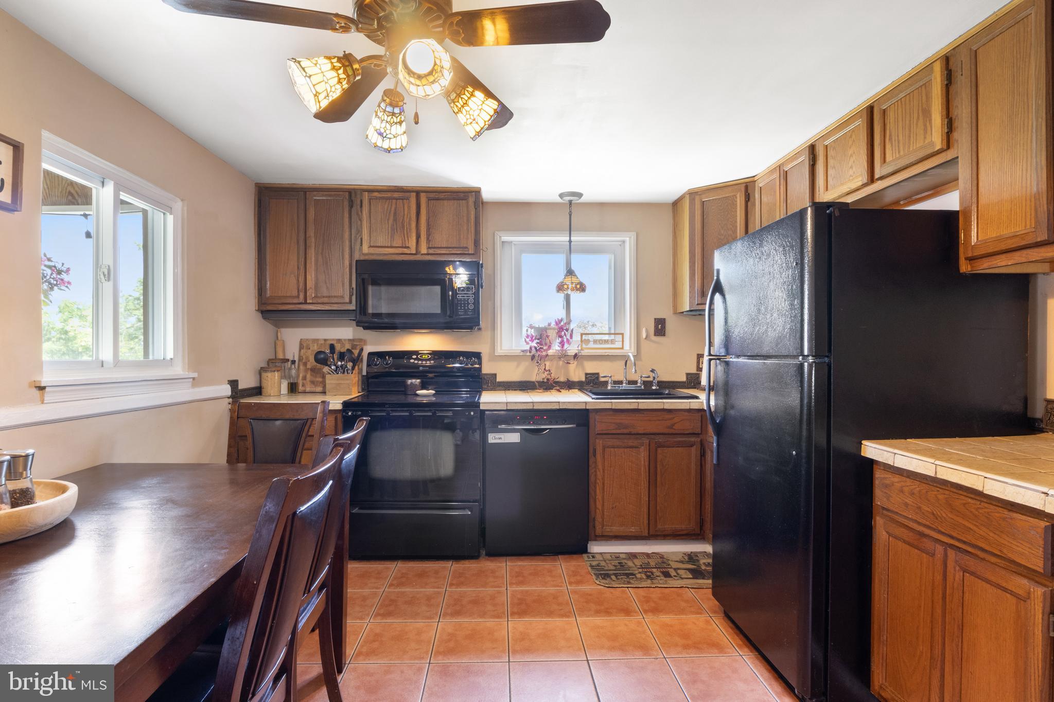 3103 Druck Valley Road York, PA 17406 - Photo 8 of 47 Gallery Image 8