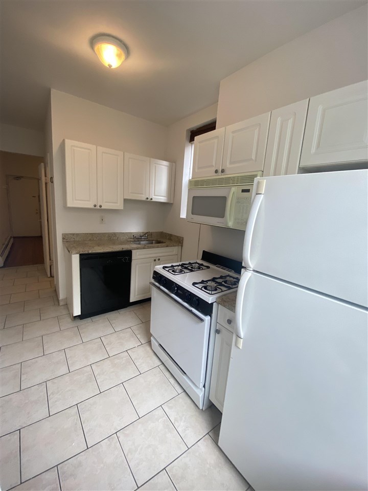 112 14th Street, Unit 7 Hoboken, NJ 07030 - Photo 1 of 8