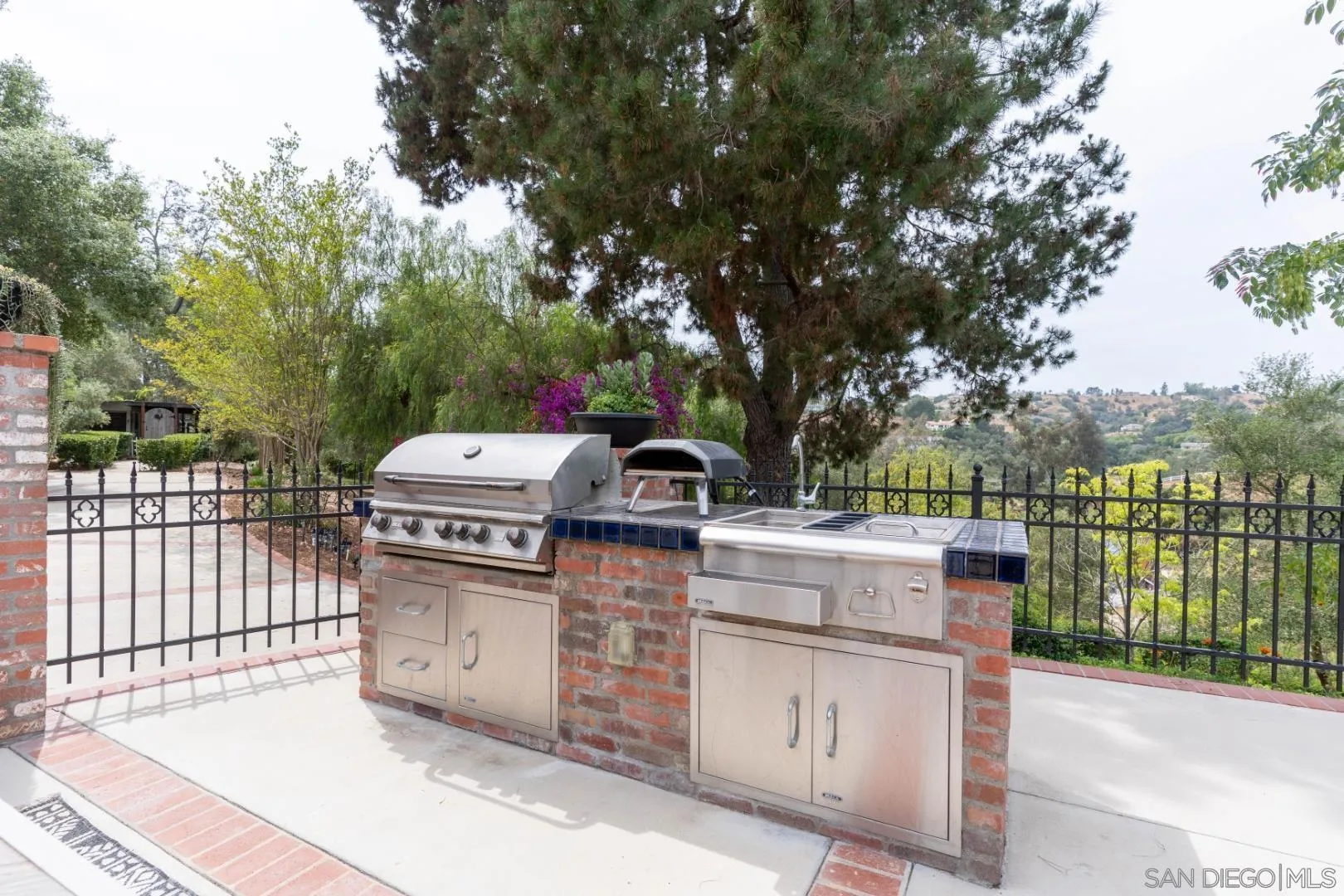 2422 Gird Road Fallbrook, CA 92028 - Photo 32 of 52 Gallery Image 32