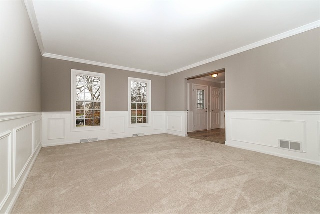 981 West Bauer Road Naperville, IL 60563 - Photo 2 of 21 a view of an empty room with a window