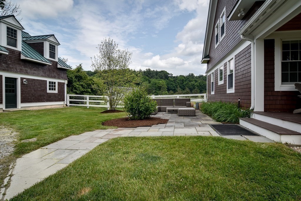 1 Hunt Drive, Unit 1B Dover, MA 02030 - Photo 28 of 28