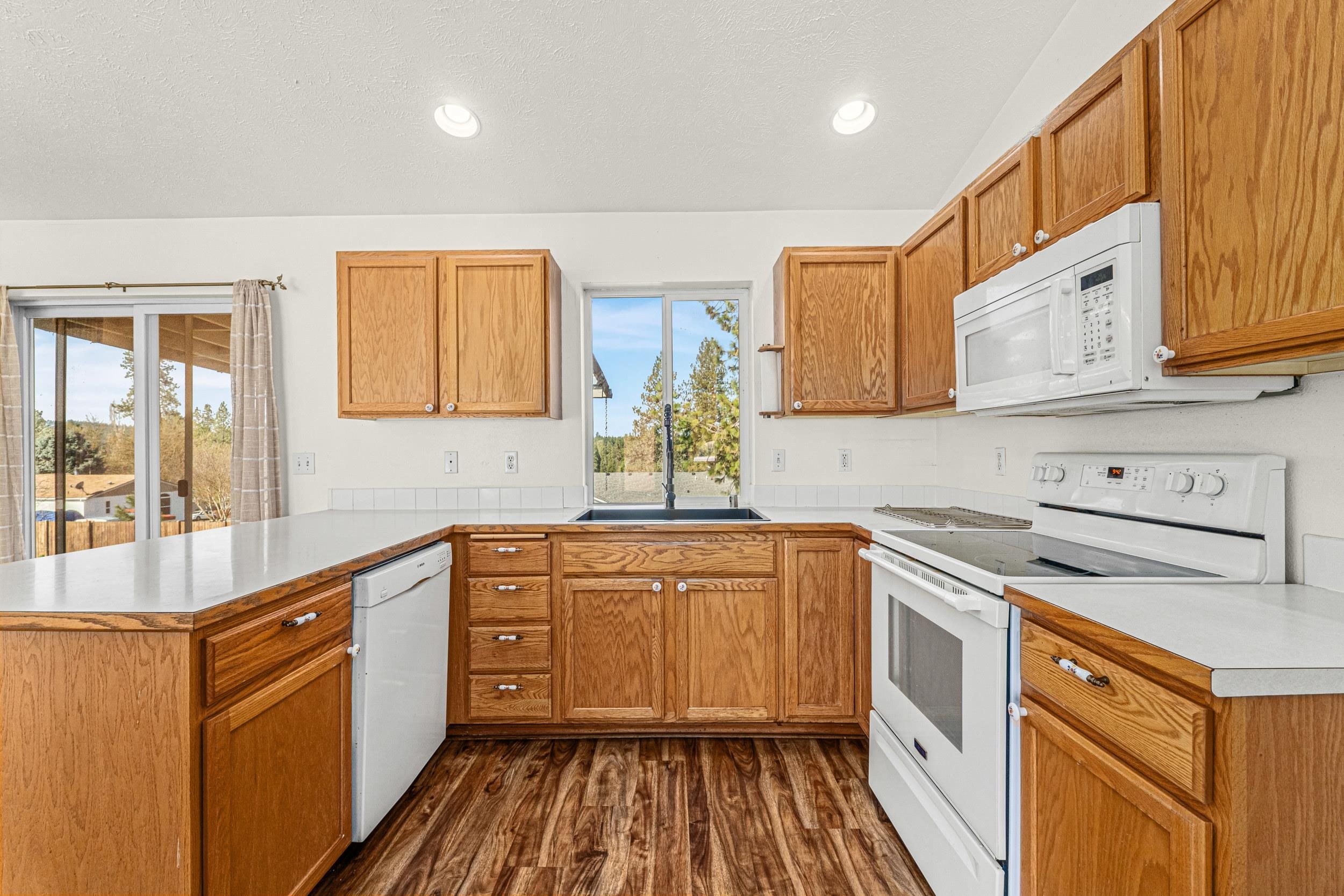 38121 North Frontage Road Elk, WA 99009 - Photo 16 of 44 Gallery Image 16