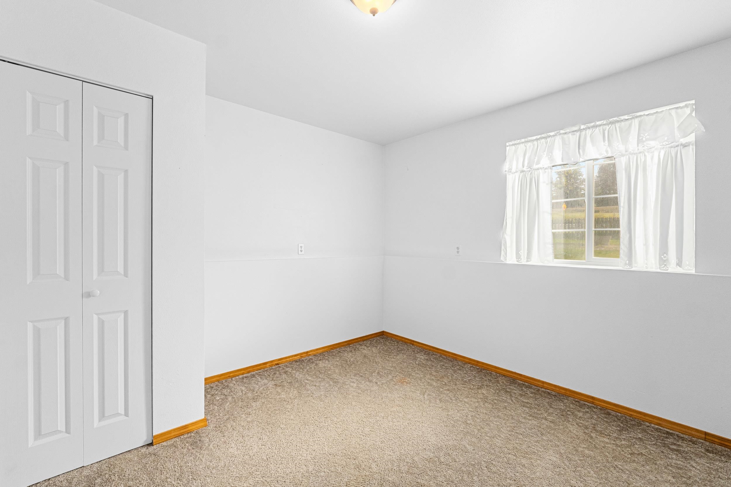 38121 North Frontage Road Elk, WA 99009 - Photo 27 of 44 Gallery Image 27