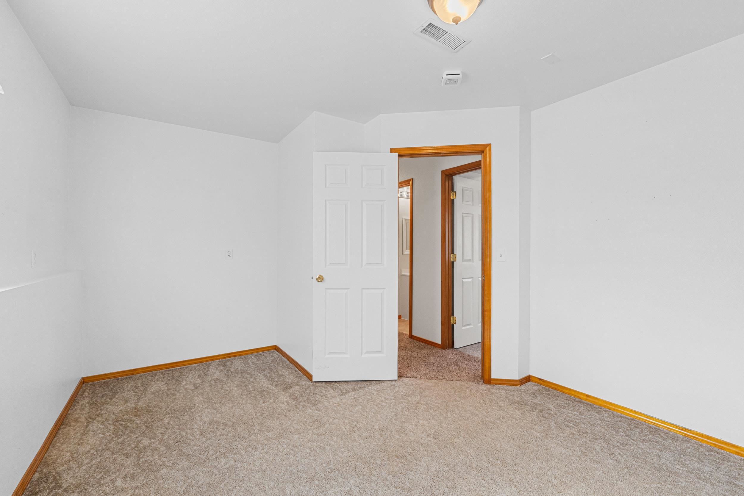 38121 North Frontage Road Elk, WA 99009 - Photo 28 of 44 Gallery Image 28