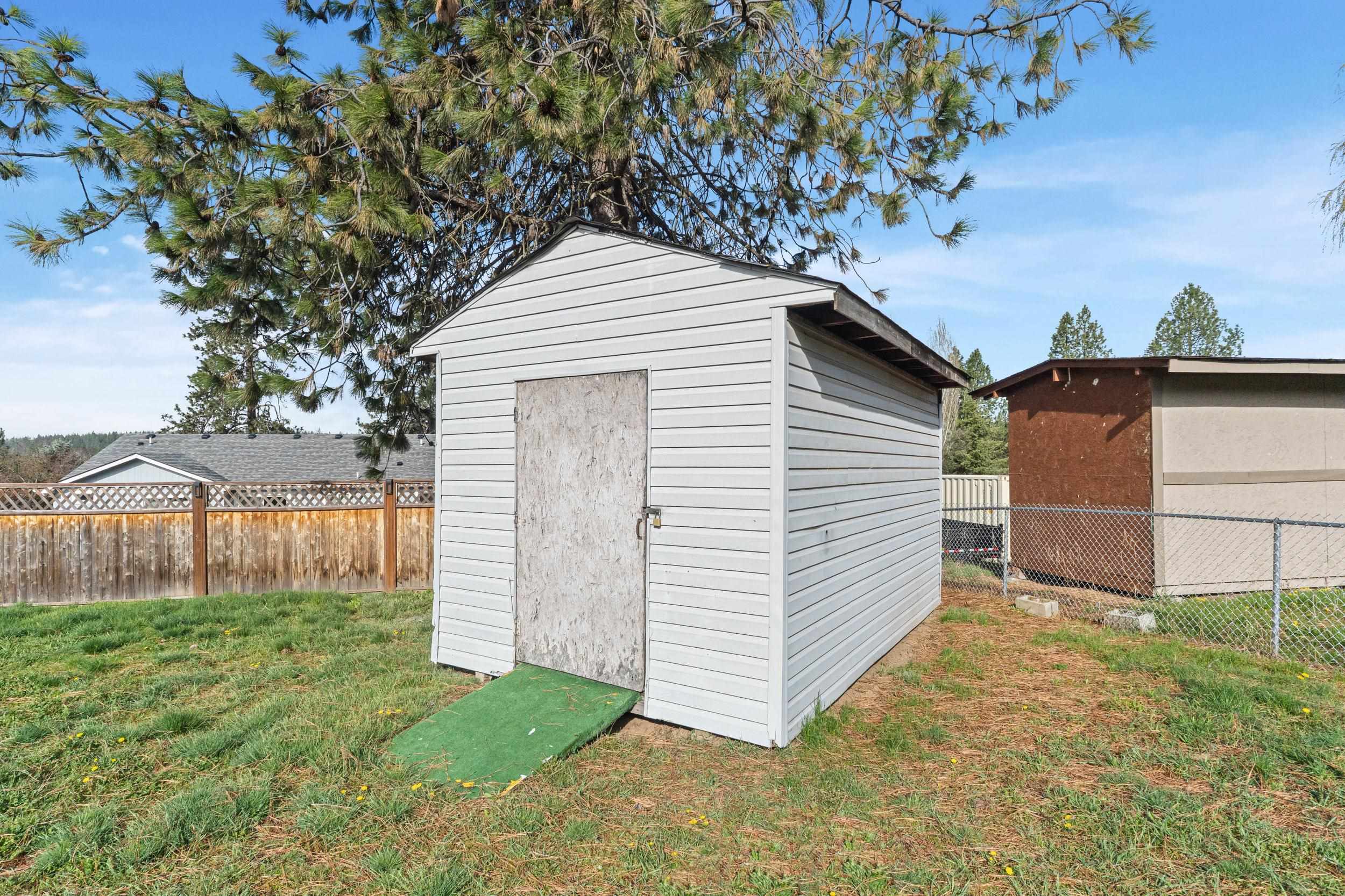 38121 North Frontage Road Elk, WA 99009 - Photo 33 of 44 Gallery Image 33