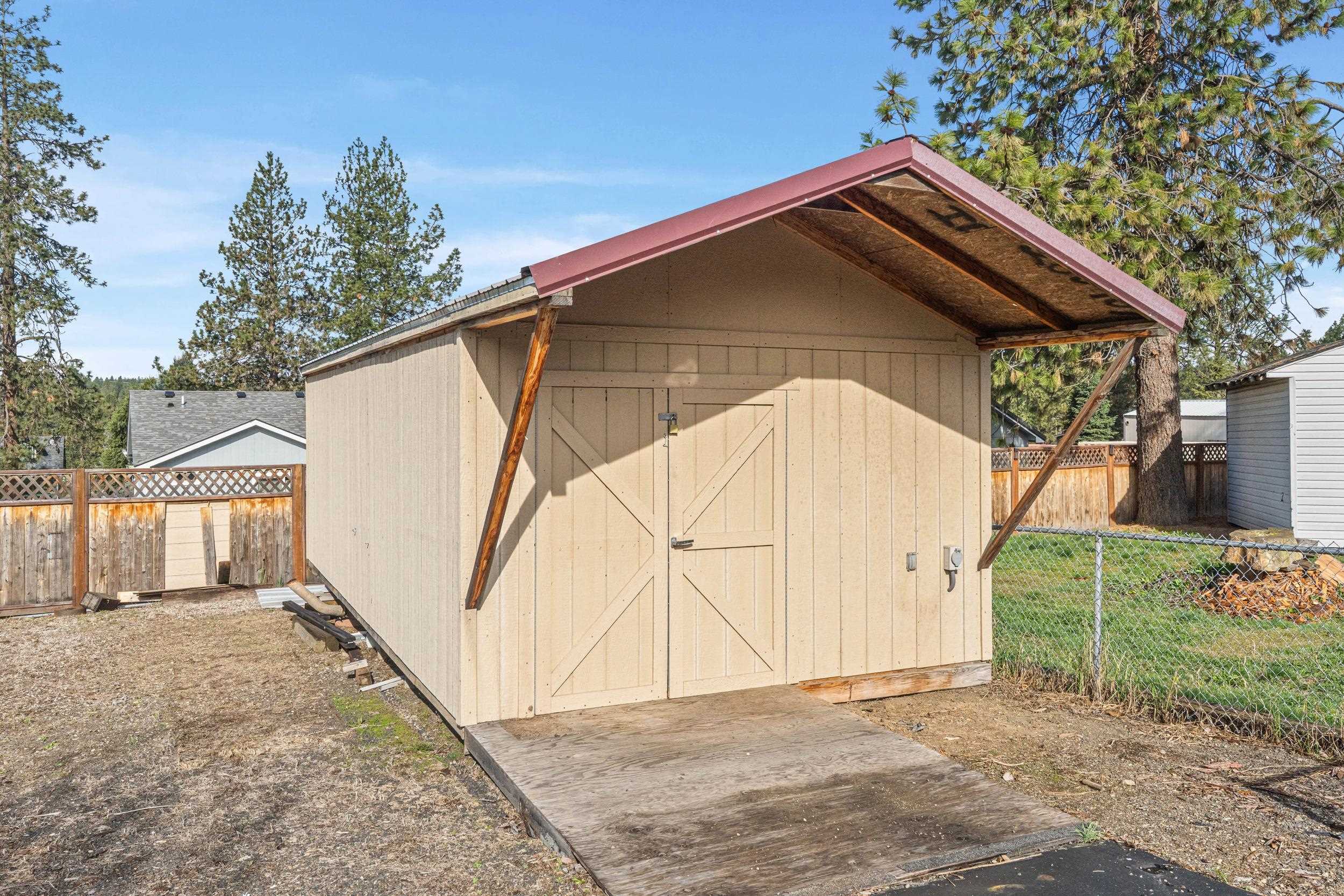 38121 North Frontage Road Elk, WA 99009 - Photo 37 of 44 Gallery Image 37