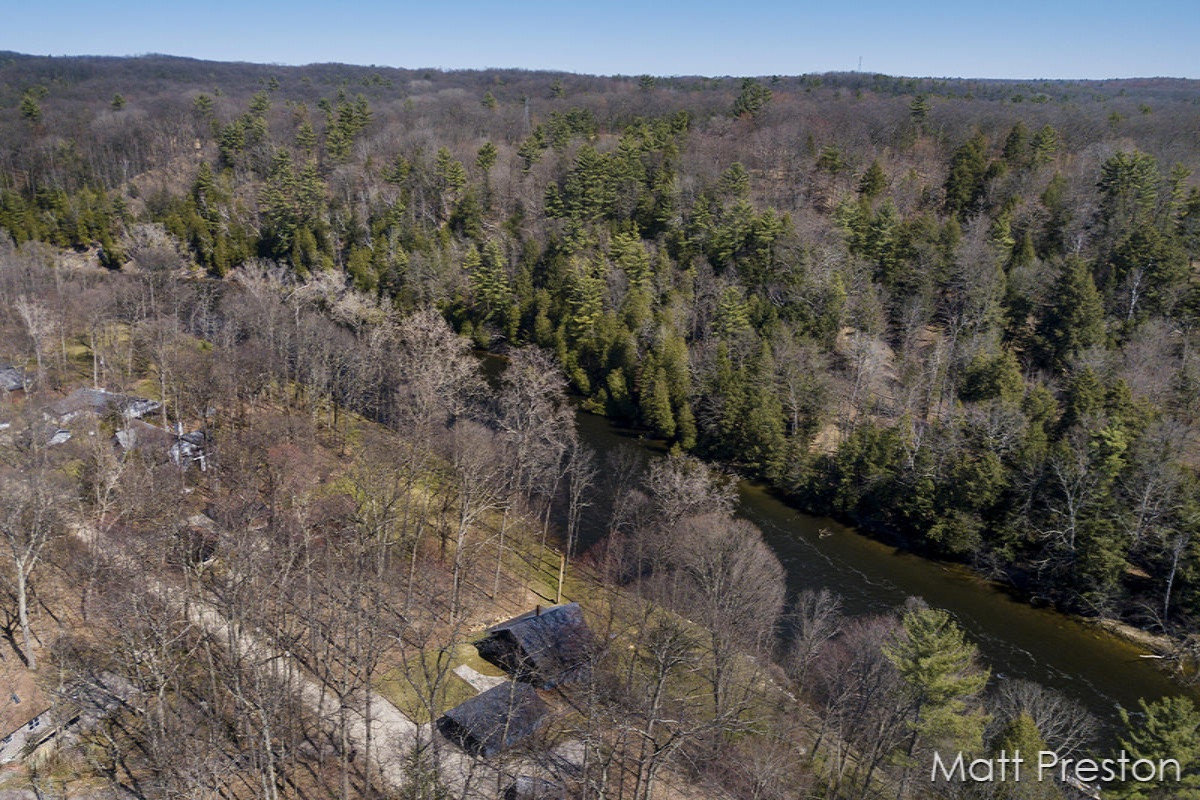 4948 Russell Road Newaygo, MI 49337 - Photo 34 of 47 IMG_4958