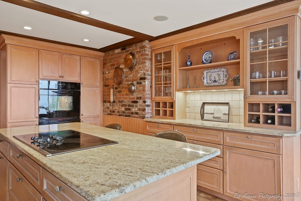 1 Big Rock Road Manchester, MA 01944 - Photo 9 of 41 Gallery Image 9
