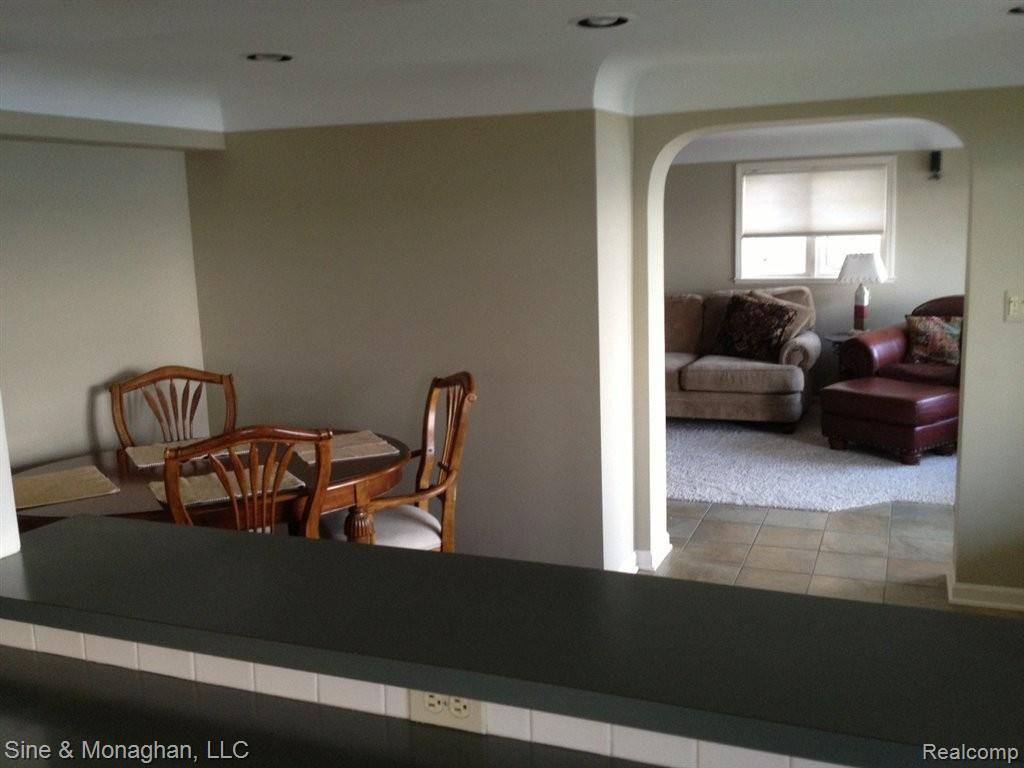 1265 North River Road St. Clair, MI 48079 - Photo 5 of 20 dining room