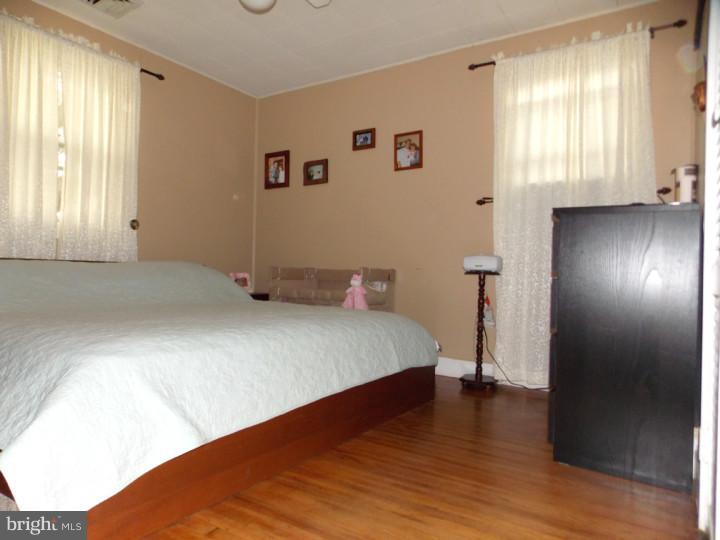 228 Upland Road Brookhaven, PA 19015 - Photo 11 of 25 Bedroom - Main