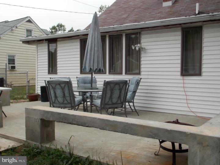 228 Upland Road Brookhaven, PA 19015 - Photo 25 of 25 Patio