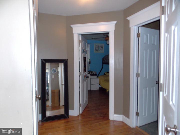 228 Upland Road Brookhaven, PA 19015 - Photo 10 of 25 Hallway