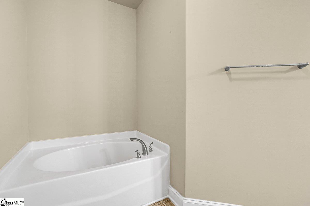 61 Border Avenue Simpsonville, SC 29680 - Photo 12 of 25 Gallery Image 12