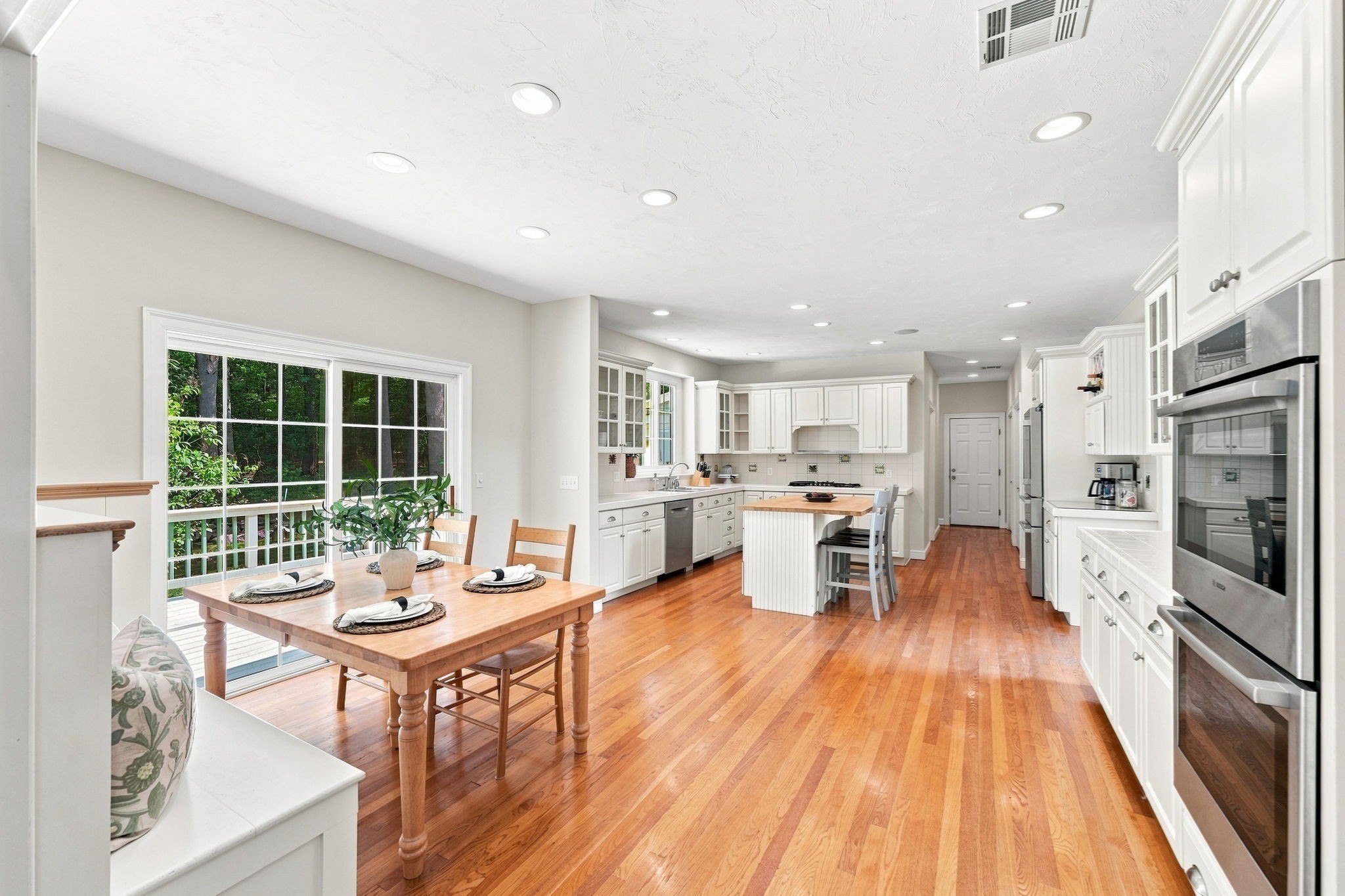 27 Juniper Road Upton, MA 01568 - Photo 18 of 42 Gallery Image 18