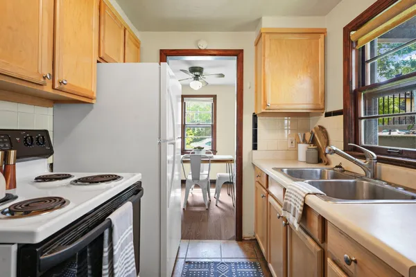$590,000 | 718-720 South Dickinson Street, Madison, WI 53703