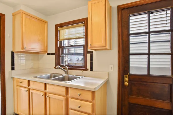 $590,000 | 718-720 South Dickinson Street, Madison, WI 53703