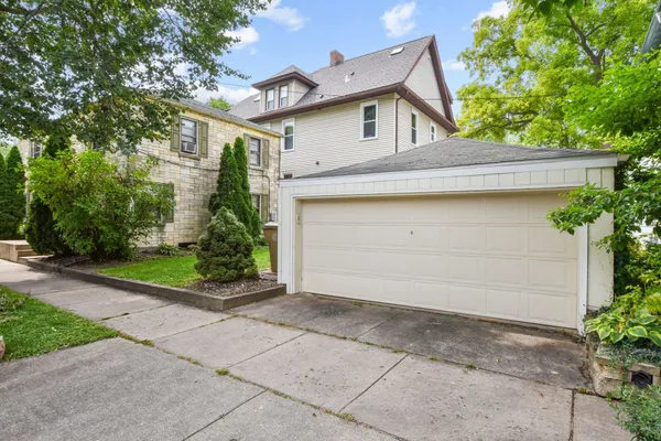 $590,000 | 718-720 South Dickinson Street, Madison, WI 53703