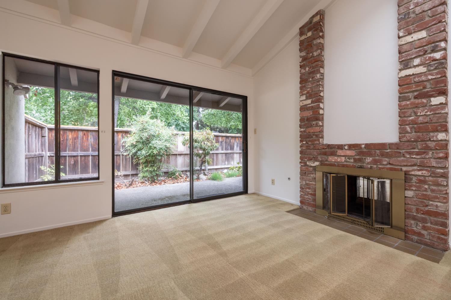 3555 Appleton Way Stockton, CA 95219 - Photo 10 of 33 Gallery Image 10