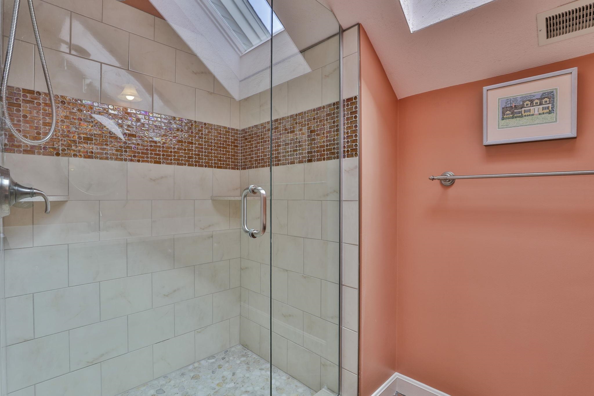 95 Hawthorne Village Road Nashua, NH 03062 - Photo 36 of 60 Gallery Image 36