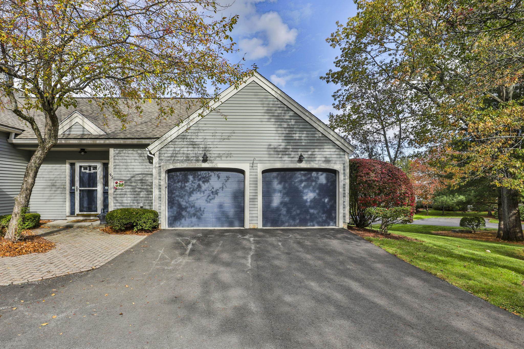 95 Hawthorne Village Road Nashua, NH 03062 - Photo 51 of 60 Gallery Image 51