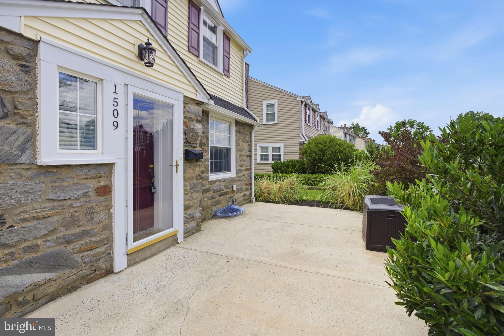 1509 Norman Road Havertown, PA 19083 - Photo 3 of 40