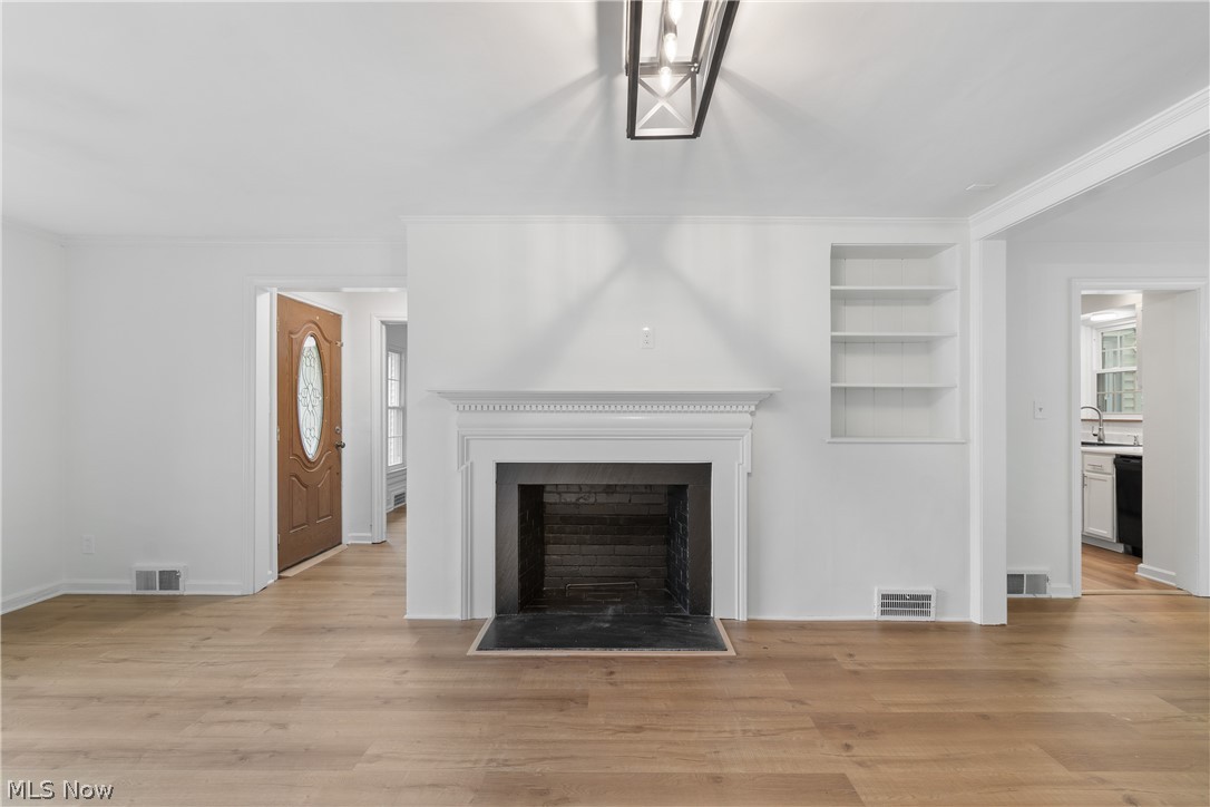 3400 Hollister Road Cleveland, OH 44118 - Photo 7 of 32