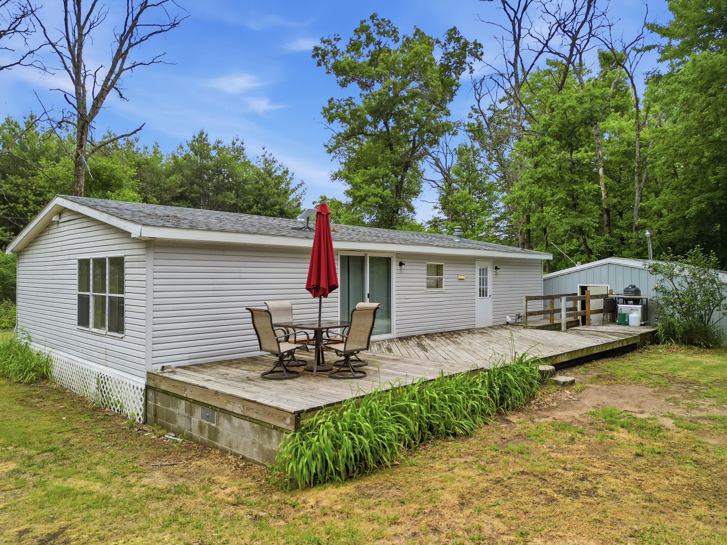 9988 West County Line Road Howard City, MI 49329 - Photo 31 of 42 a-33