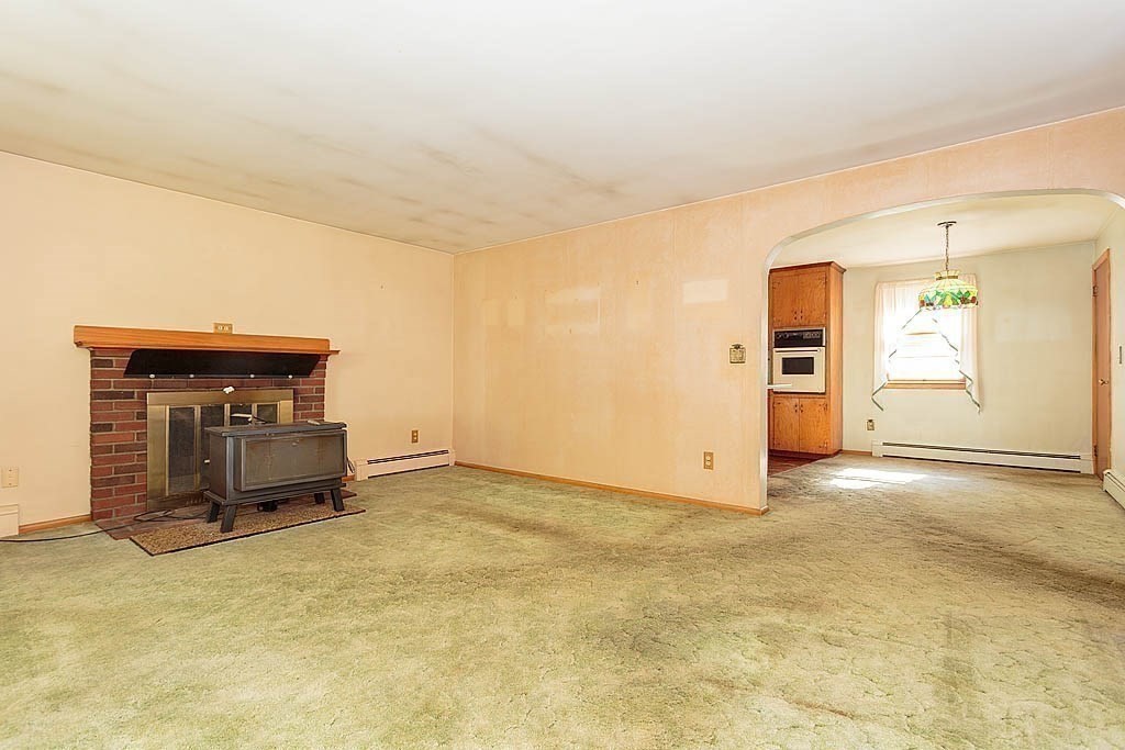 74 Summer Hill Road Maynard, MA 01754 - Photo 8 of 27 a view of an empty room