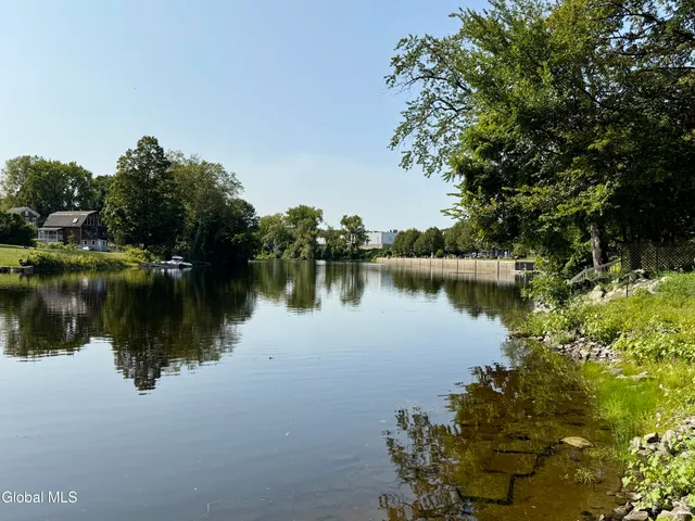 $315,000 | 109-111 Broadway, Fort Edward, NY 12828