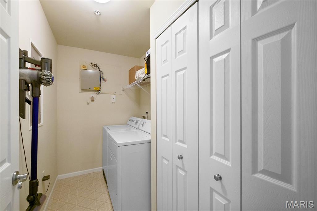 1 Monarch Trace Court, Unit 307 Chesterfield, MO 63017 - Photo 22 of 37