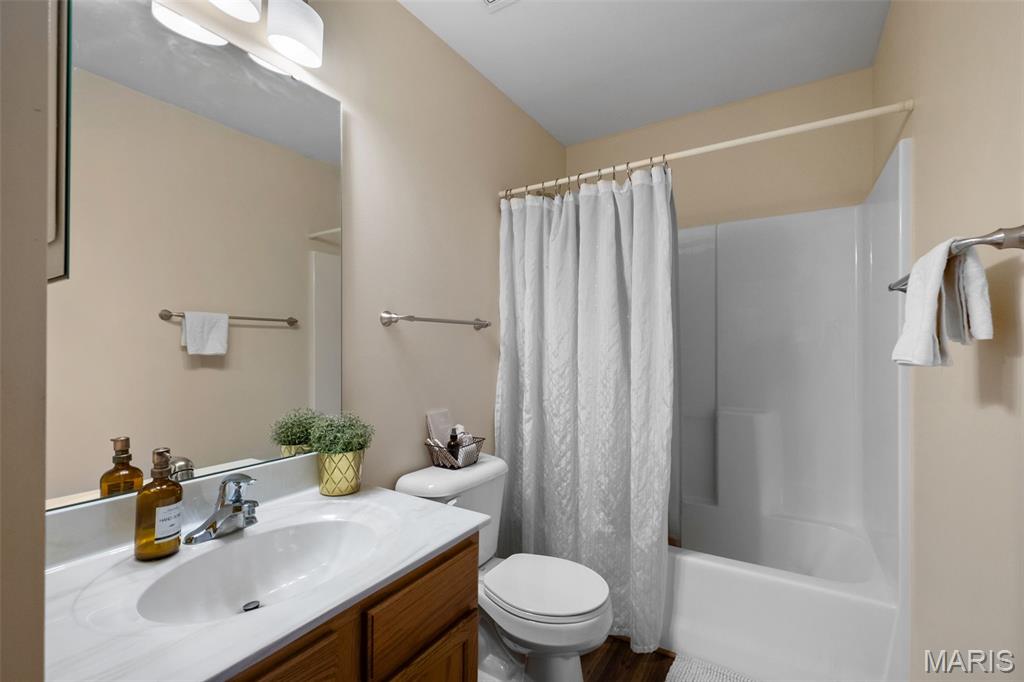 1 Monarch Trace Court, Unit 307 Chesterfield, MO 63017 - Photo 25 of 37