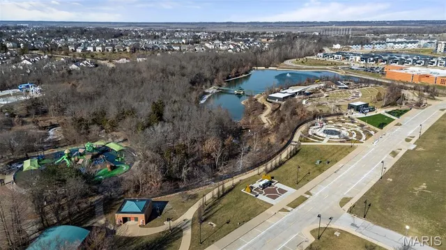 $259,000 | 1 Monarch Trace Court, Unit 307, Chesterfield, MO 63017